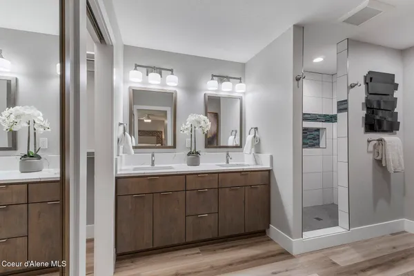 $798,000 | 10637 North Friar Drive, Unit 15, Hayden, ID 83835