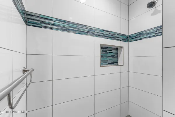 $798,000 | 10637 North Friar Drive, Unit 15, Hayden, ID 83835