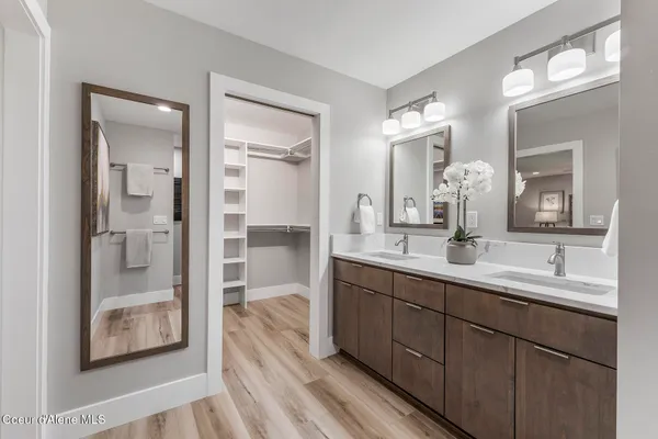 $798,000 | 10637 North Friar Drive, Unit 15, Hayden, ID 83835