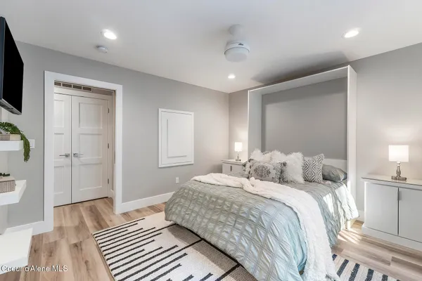 $798,000 | 10637 North Friar Drive, Unit 15, Hayden, ID 83835