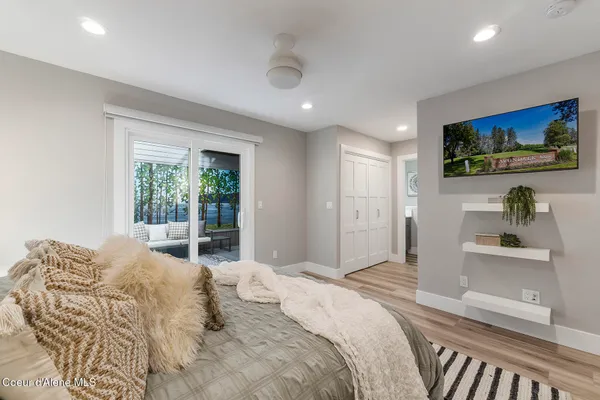 $798,000 | 10637 North Friar Drive, Unit 15, Hayden, ID 83835