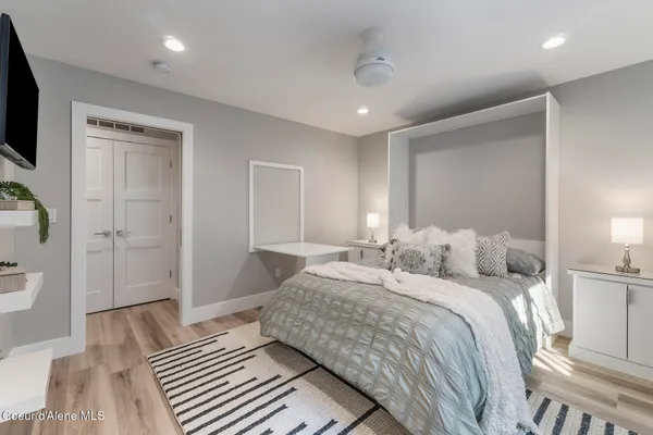 $798,000 | 10637 North Friar Drive, Unit 15, Hayden, ID 83835