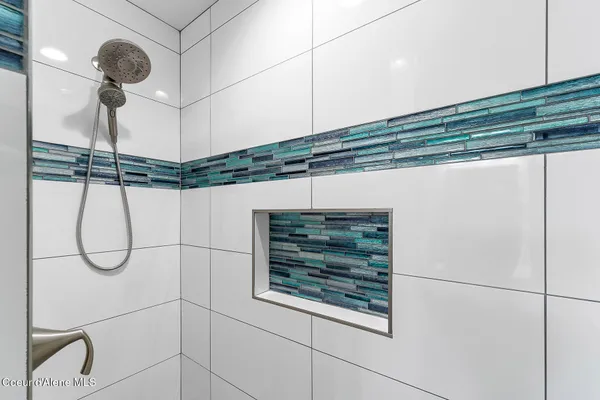 $798,000 | 10637 North Friar Drive, Unit 15, Hayden, ID 83835