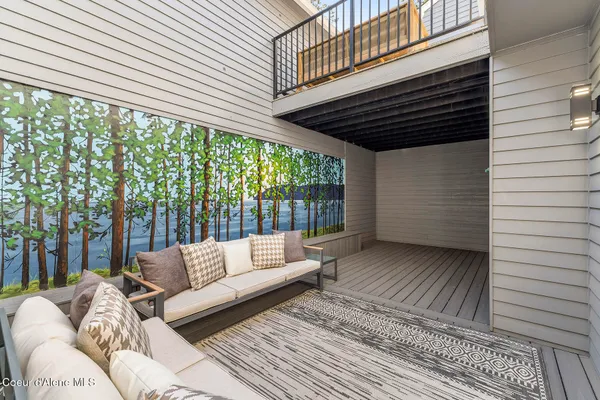 $798,000 | 10637 North Friar Drive, Unit 15, Hayden, ID 83835