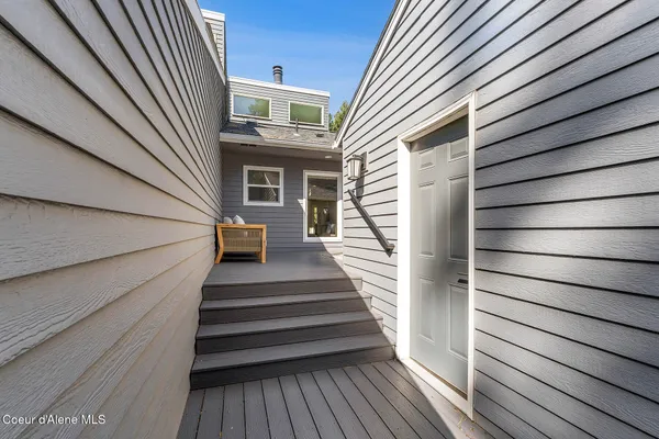 $798,000 | 10637 North Friar Drive, Unit 15, Hayden, ID 83835