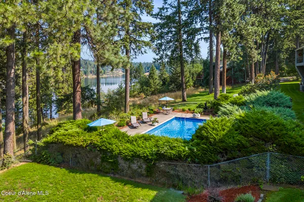 $798,000 | 10637 North Friar Drive, Unit 15, Hayden, ID 83835