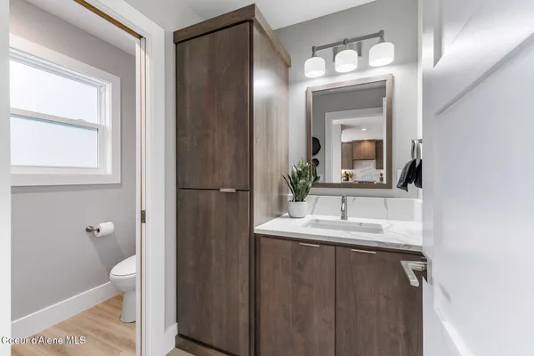 $798,000 | 10637 North Friar Drive, Unit 15, Hayden, ID 83835