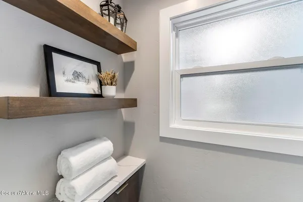 $798,000 | 10637 North Friar Drive, Unit 15, Hayden, ID 83835