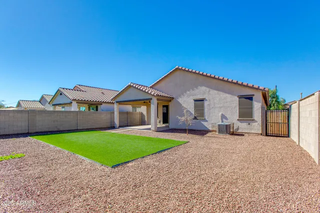 $1,795 | 26753 North 175th Drive, Surprise, AZ 85387