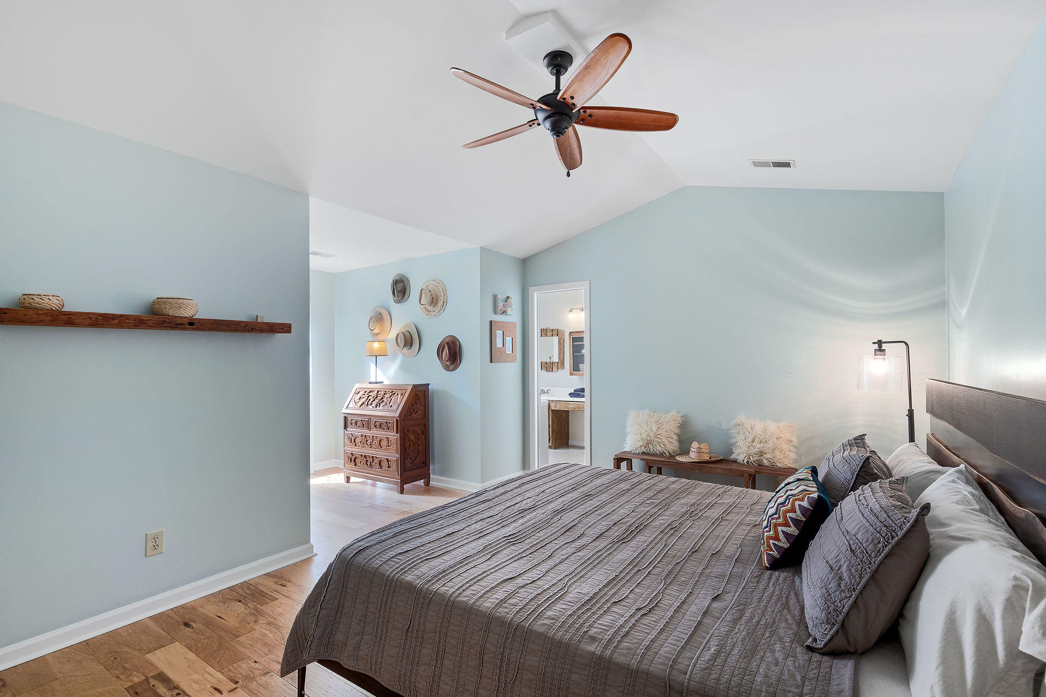 1301 Llewellyn Road Mount Pleasant, SC 29464 - Photo 14 of 38 1301Llewellyn-KeenEyeMarketing-18