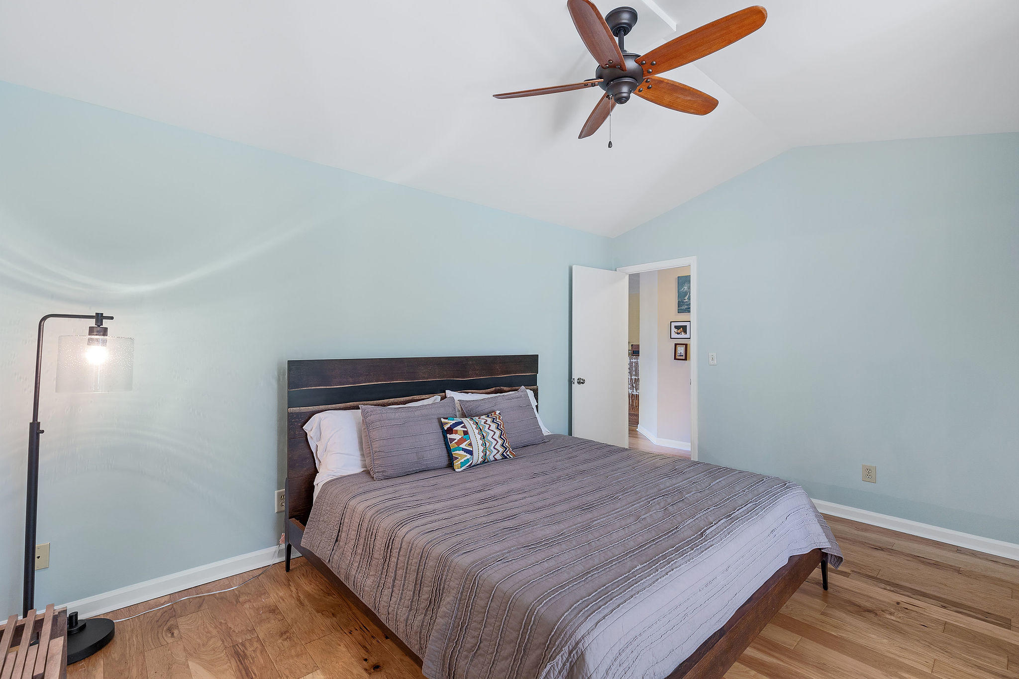 1301 Llewellyn Road Mount Pleasant, SC 29464 - Photo 15 of 38 1301Llewellyn-KeenEyeMarketing-19
