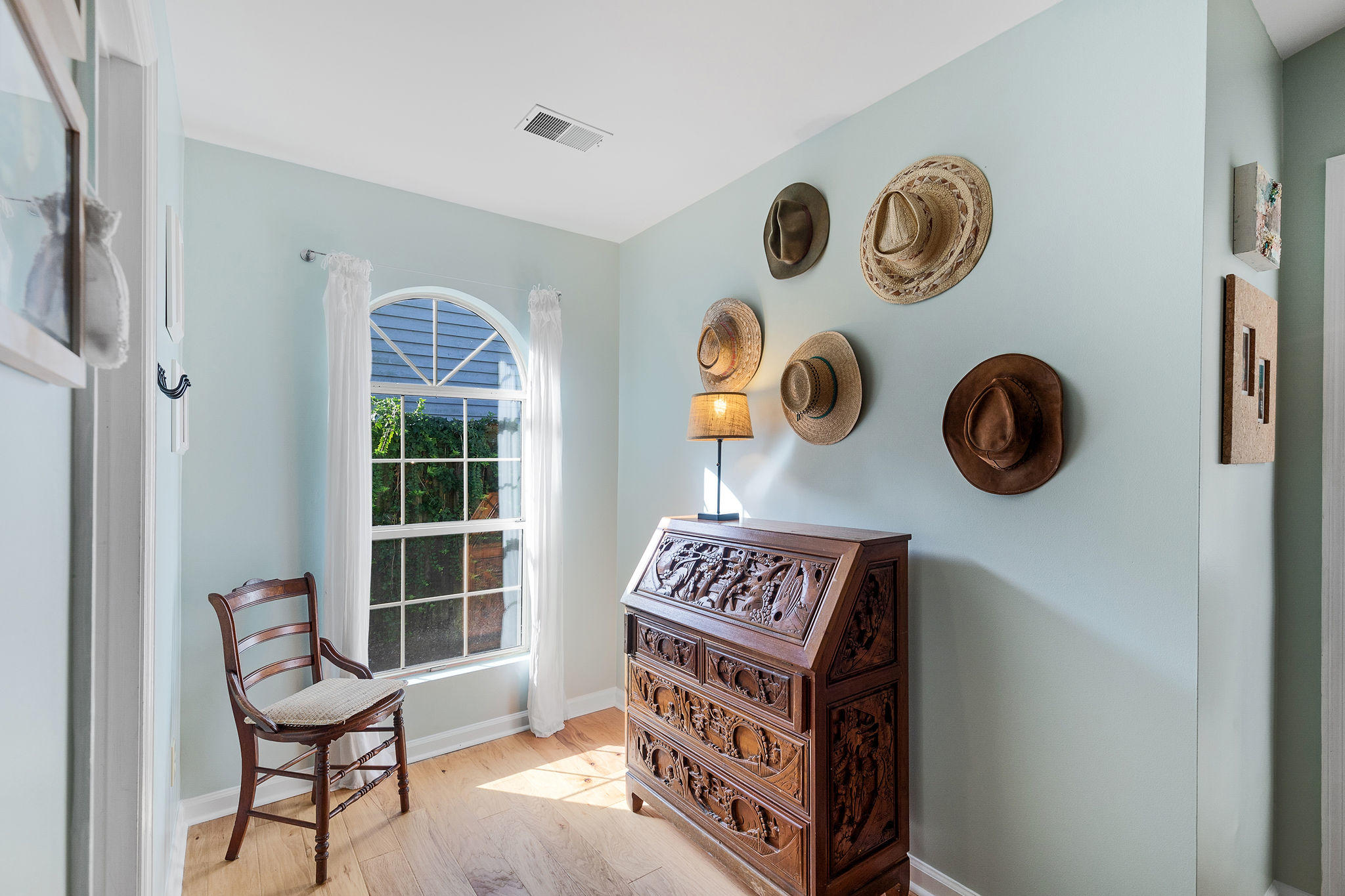 1301 Llewellyn Road Mount Pleasant, SC 29464 - Photo 19 of 38 1301Llewellyn-KeenEyeMarketing-23