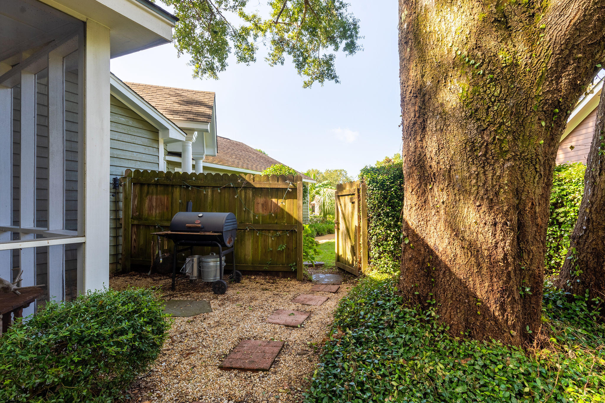 1301 Llewellyn Road Mount Pleasant, SC 29464 - Photo 32 of 38 1301Llewellyn-KeenEyeMarketing-36