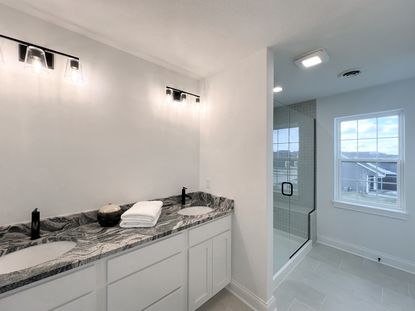 7183 Genesis Way Bettendorf, IA 52722 - Photo 34 of 40