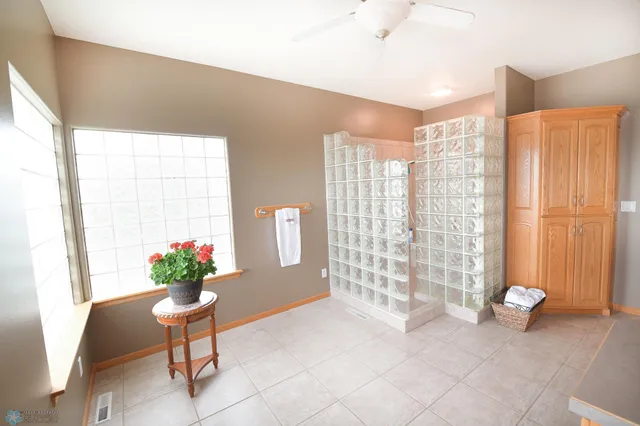 $899,900 | 13755 130th Street South, Barnesville, MN 56514