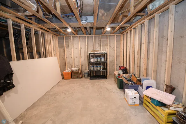 $899,900 | 13755 130th Street South, Barnesville, MN 56514