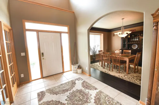 $899,900 | 13755 130th Street South, Barnesville, MN 56514