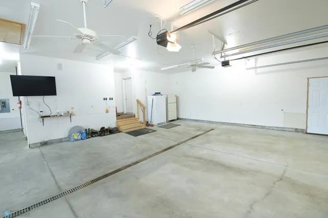 $899,900 | 13755 130th Street South, Barnesville, MN 56514