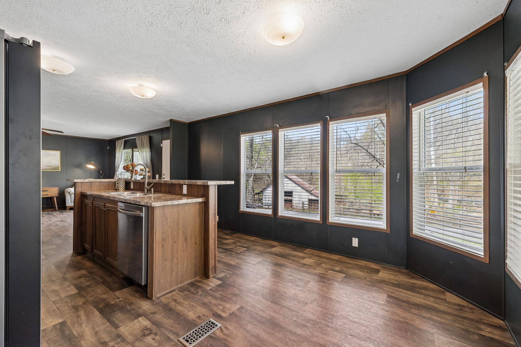 805 Harris Road Dickson, TN 37055 - Photo 5 of 46