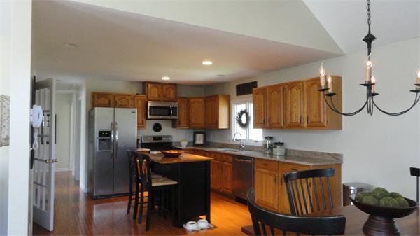 74 Stoneybrook Road Fitchburg, MA 01420 - Photo 8 of 28 Gallery Image 8