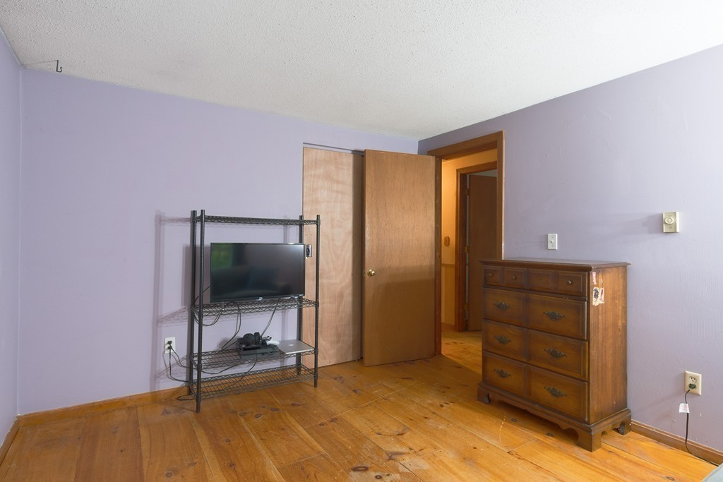 210 E Road Warren, MA 01585 - Photo 13 of 24 Gallery Image 13