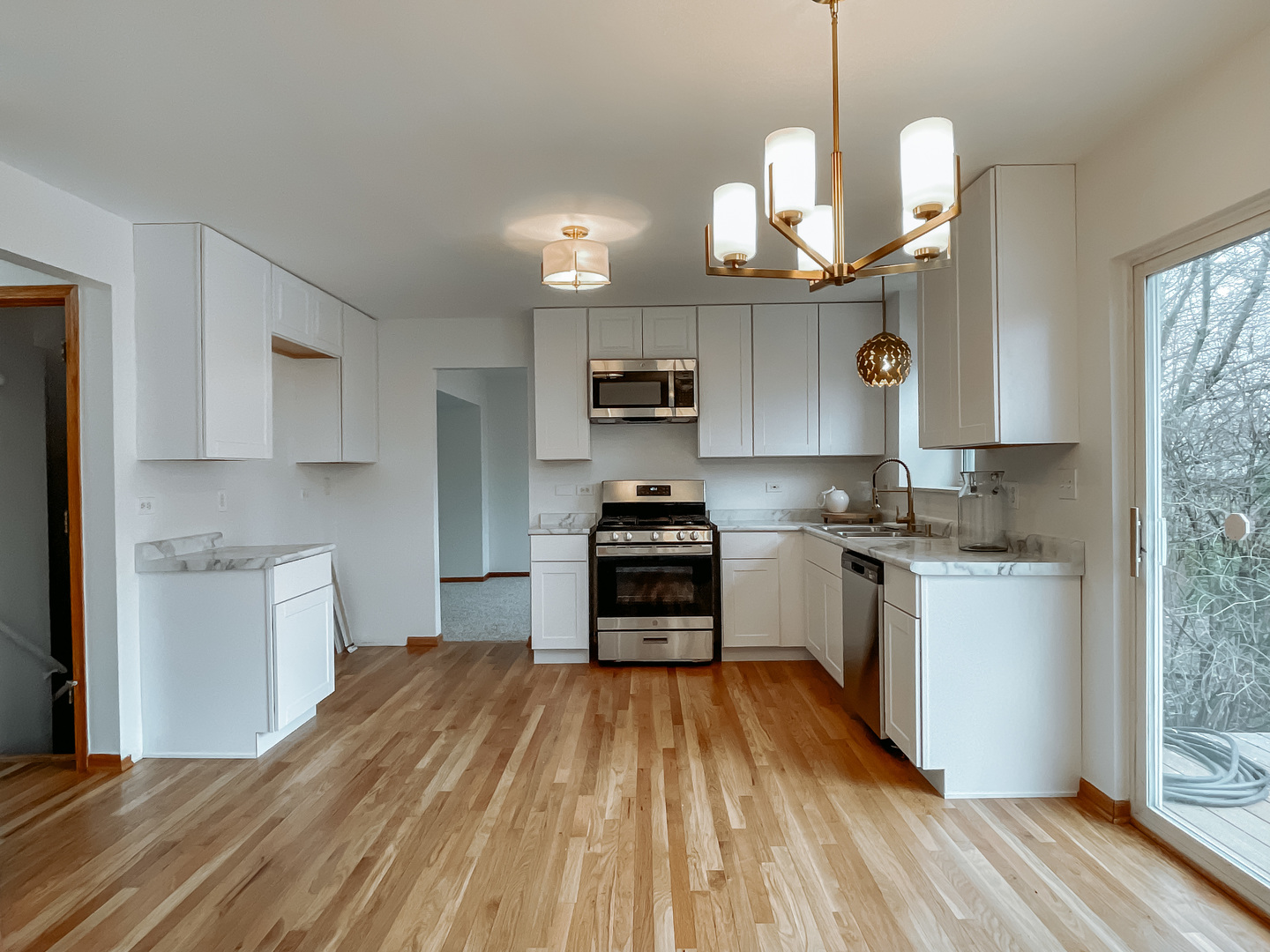 2010 Havenhill Drive Plainfield, IL 60586 - Photo 8 of 21