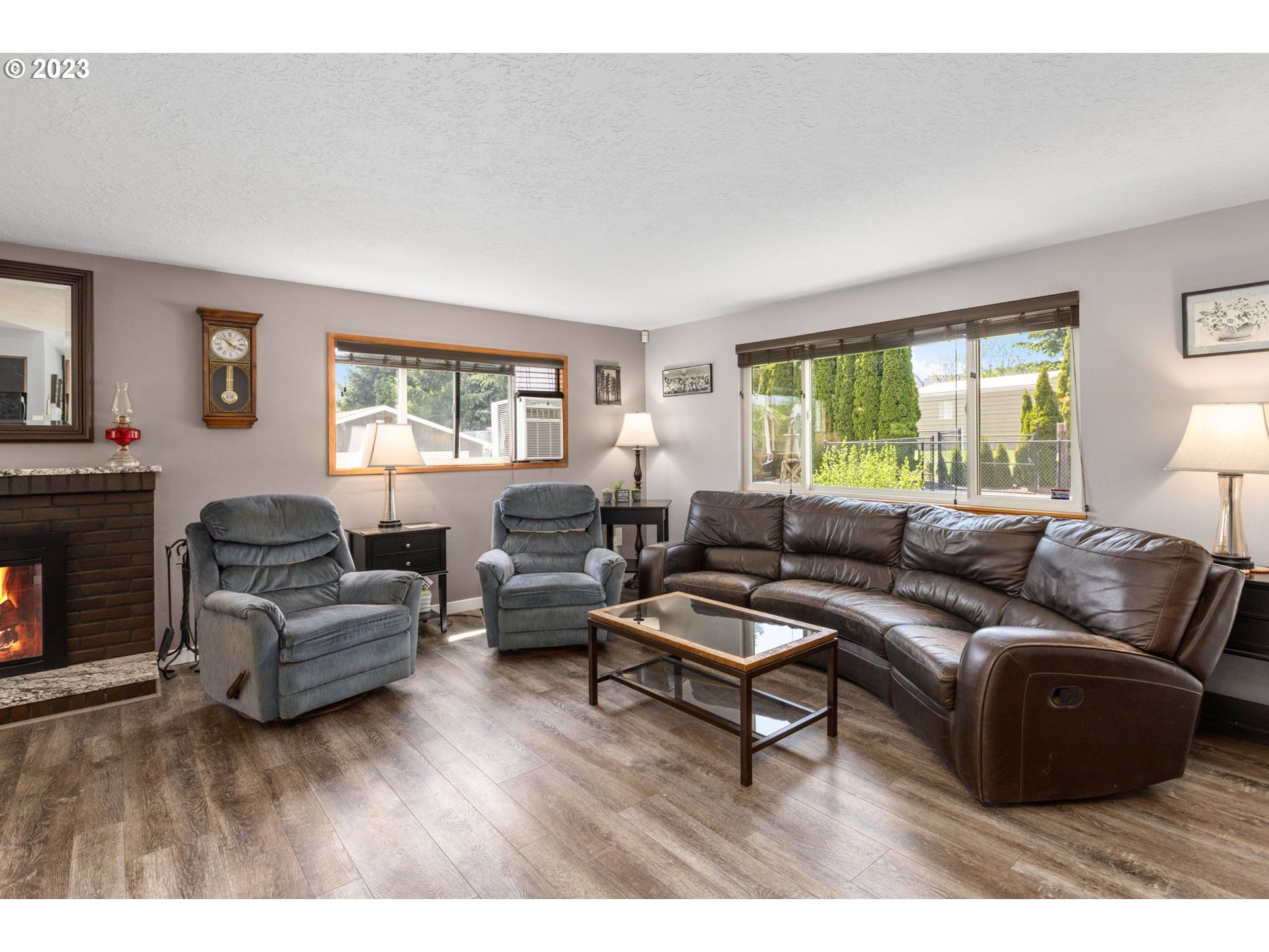 17516 Southeast Hemrich Road Damascus, OR 97089 - Photo 5 of 47 Gallery Image 5