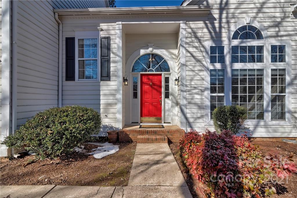 4821 Brownes Ferry Road Charlotte, NC 28269 - Photo 20 of 37