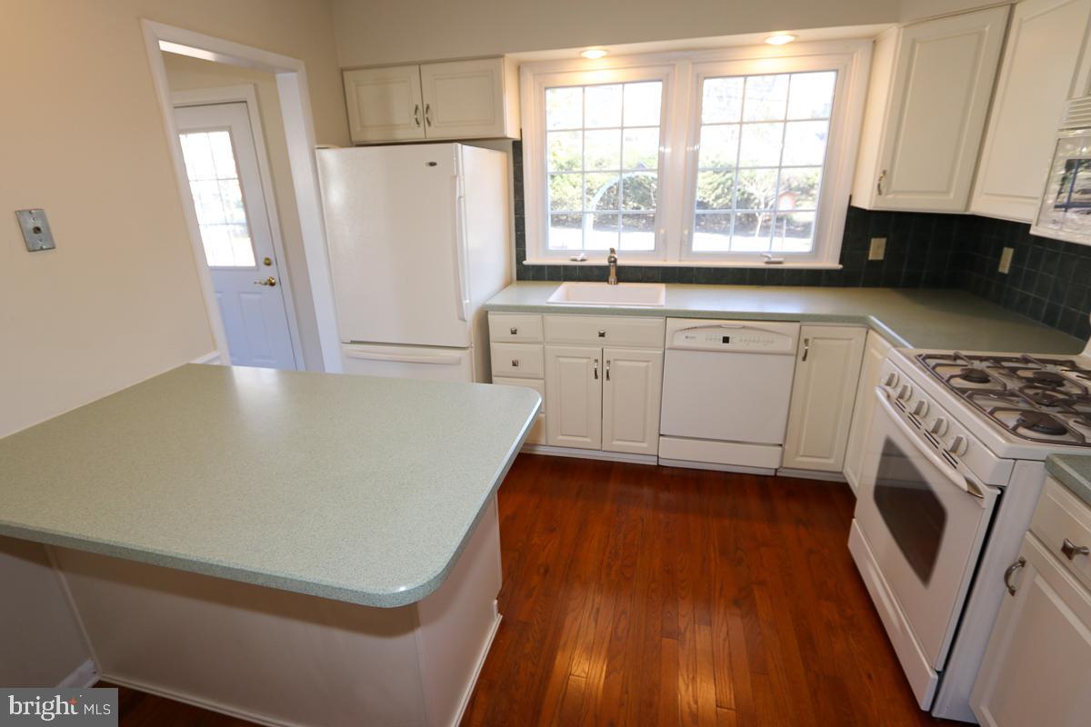 135 Harding Road Southampton, PA 18966 - Photo 15 of 50 Gallery Image 15