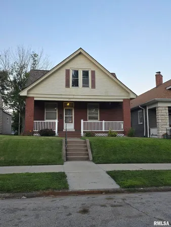 $119,000 | 631 South 16th Street, Quincy, IL 62301