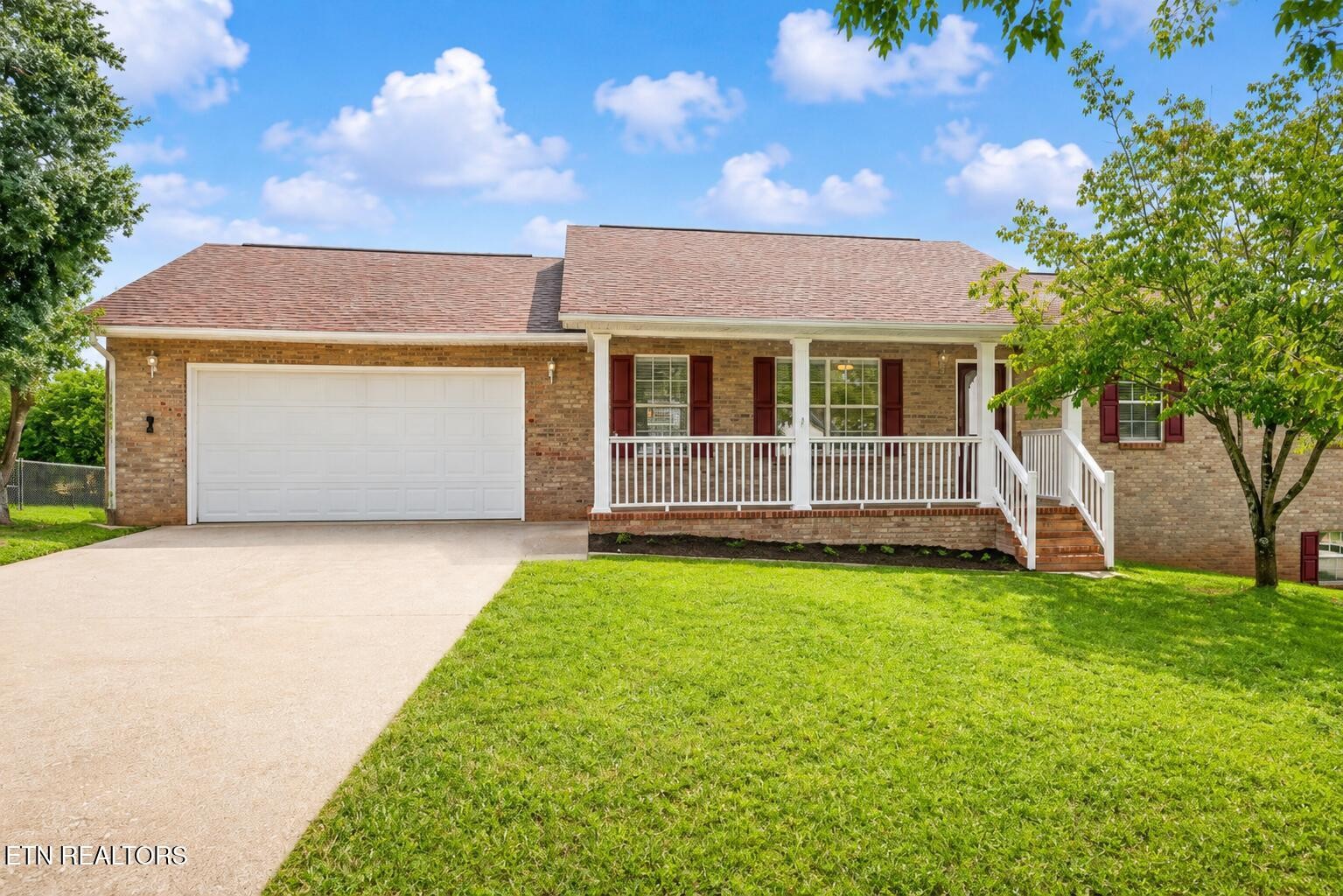442 Wilaway Road Maryville, TN 37801 - Photo 2 of 60 Gallery Image 2