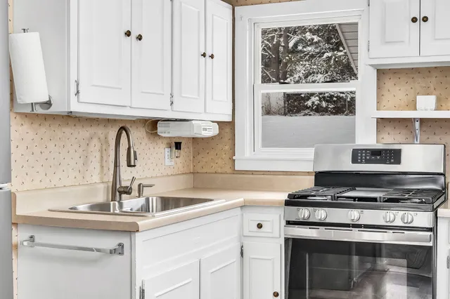 $235,000 | 37 Jowett Street, Bangor, ME 04401