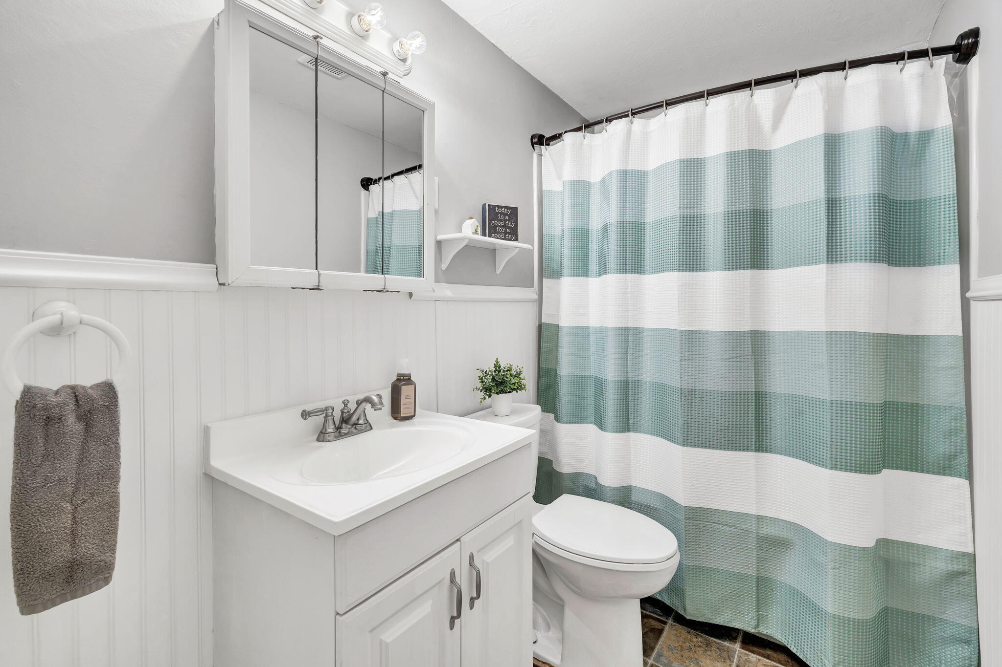 37 Jowett Street Bangor, ME 04401 - Photo 31 of 52 30-web-or-mls-37-jowett-st