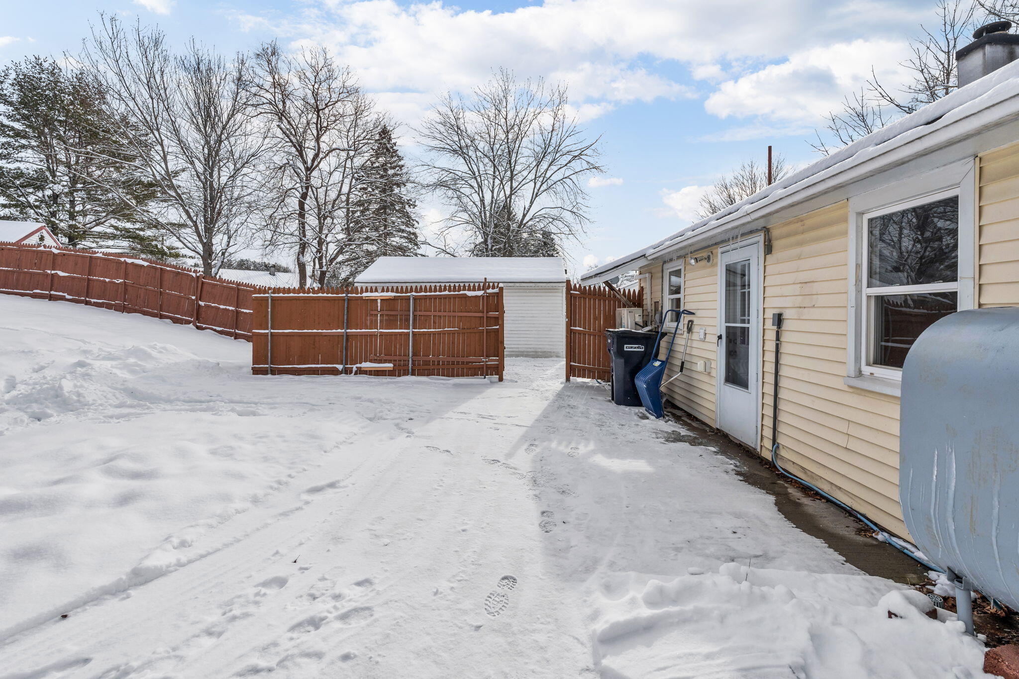37 Jowett Street Bangor, ME 04401 - Photo 42 of 52 41-web-or-mls-37-jowett-st