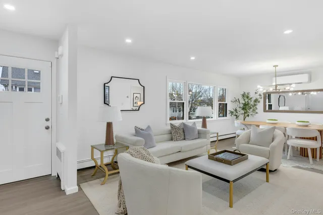 $1,299,000 | 10 Poplar Avenue, Pelham, NY 10803