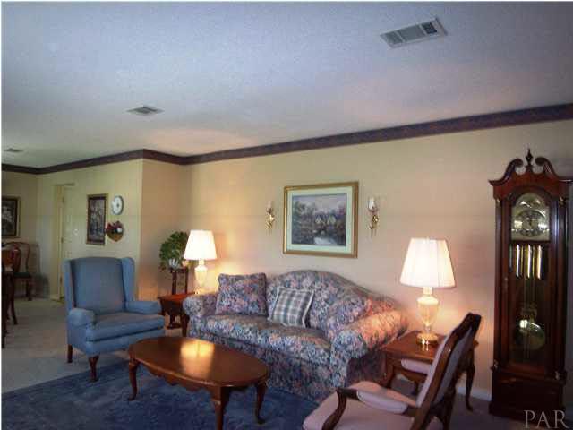5730 Frank Reeder Road Pensacola, FL 32526 - Photo 3 of 24 Living Room