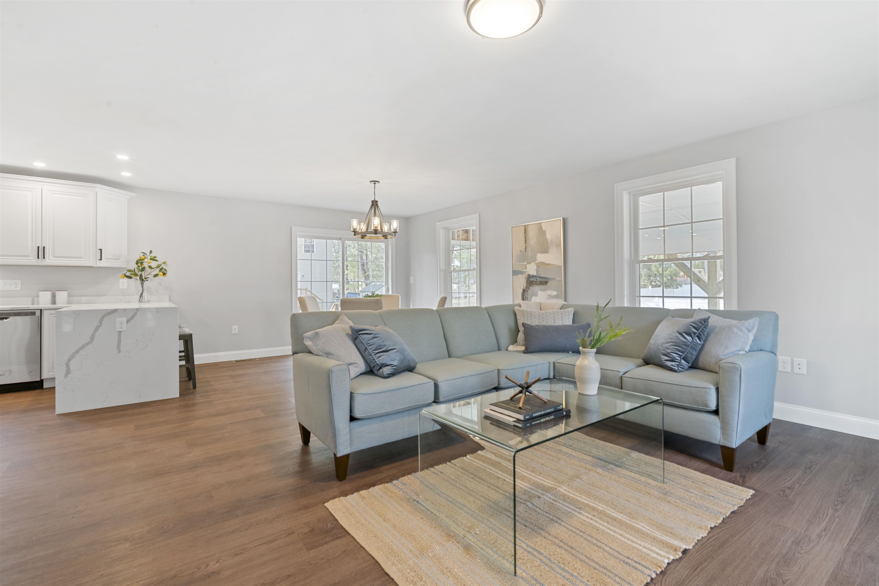 12 Evelyn Road Salem, NH 03079 - Photo 10 of 28 Gallery Image 10