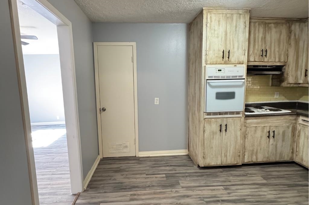 3270 Christopher Street Beaumont, TX 77708 - Photo 8 of 17