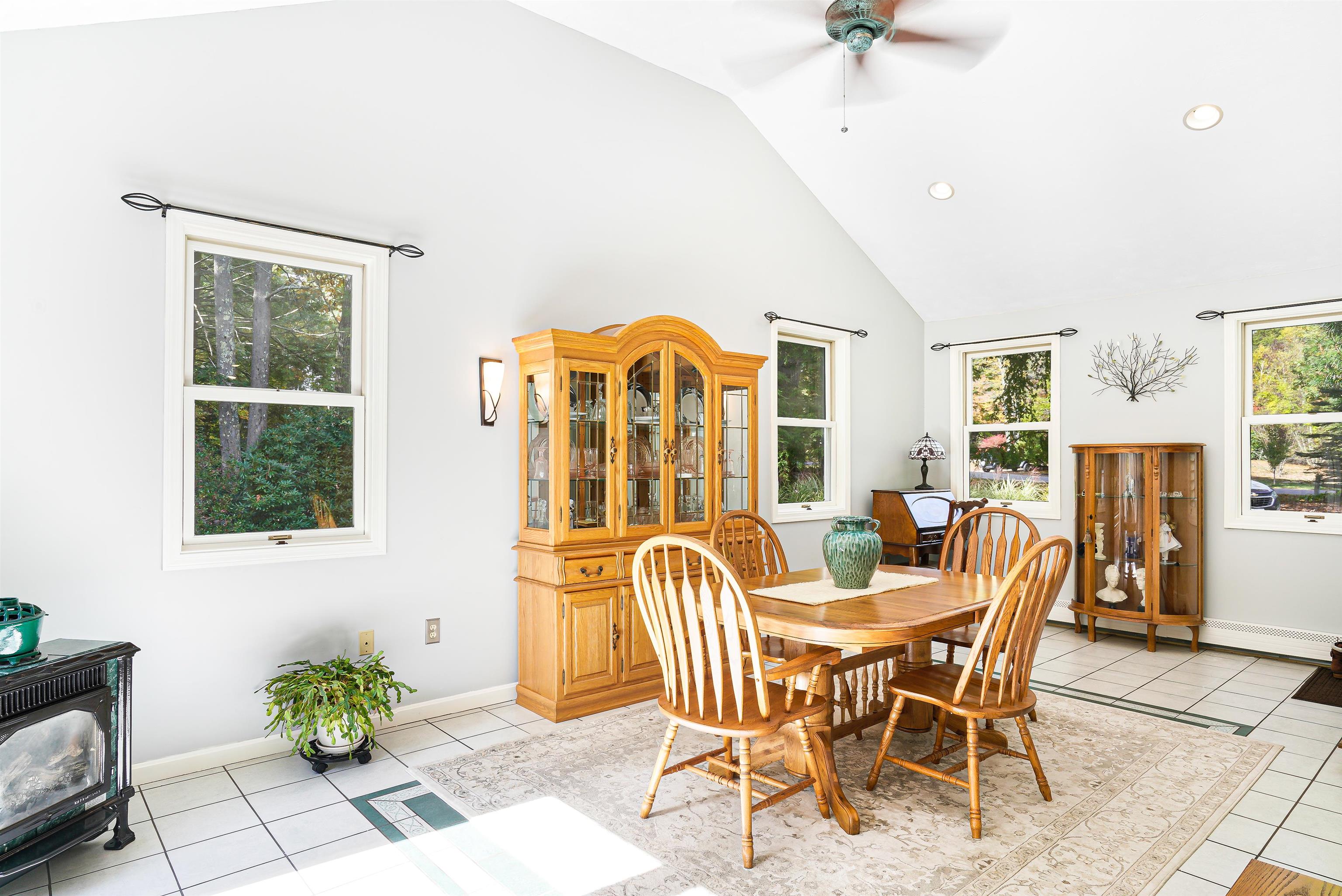 10 Button Drive, Unit B Londonderry, NH 03053 - Photo 23 of 25