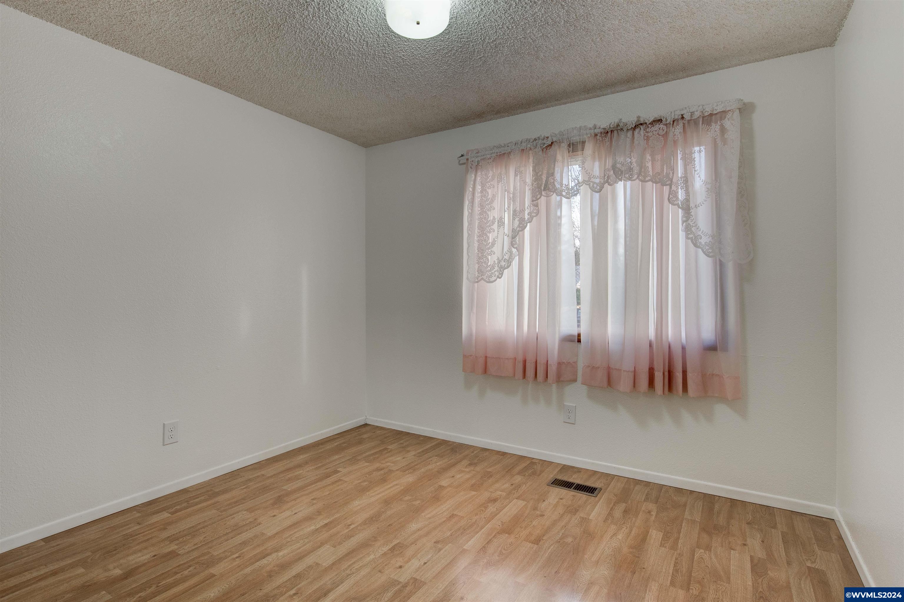 463 Snoopy Lane Northeast Salem, OR 97301 - Photo 23 of 42
