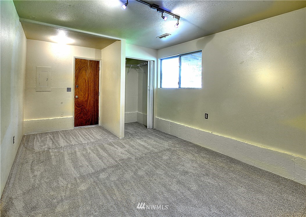 10020 Northeast 204th Street Bothell, WA 98011 - Photo 20 of 30 a view of an empty room