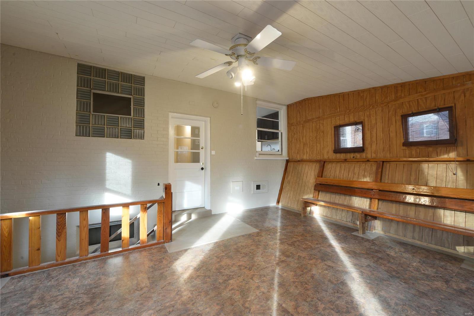 1302 Stein Road St. Louis, MO 63135 - Photo 14 of 37 Gallery Image 14