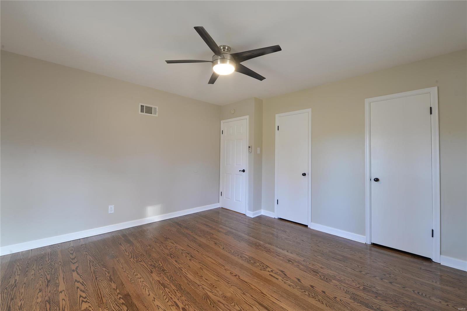 1302 Stein Road St. Louis, MO 63135 - Photo 19 of 37 Gallery Image 19