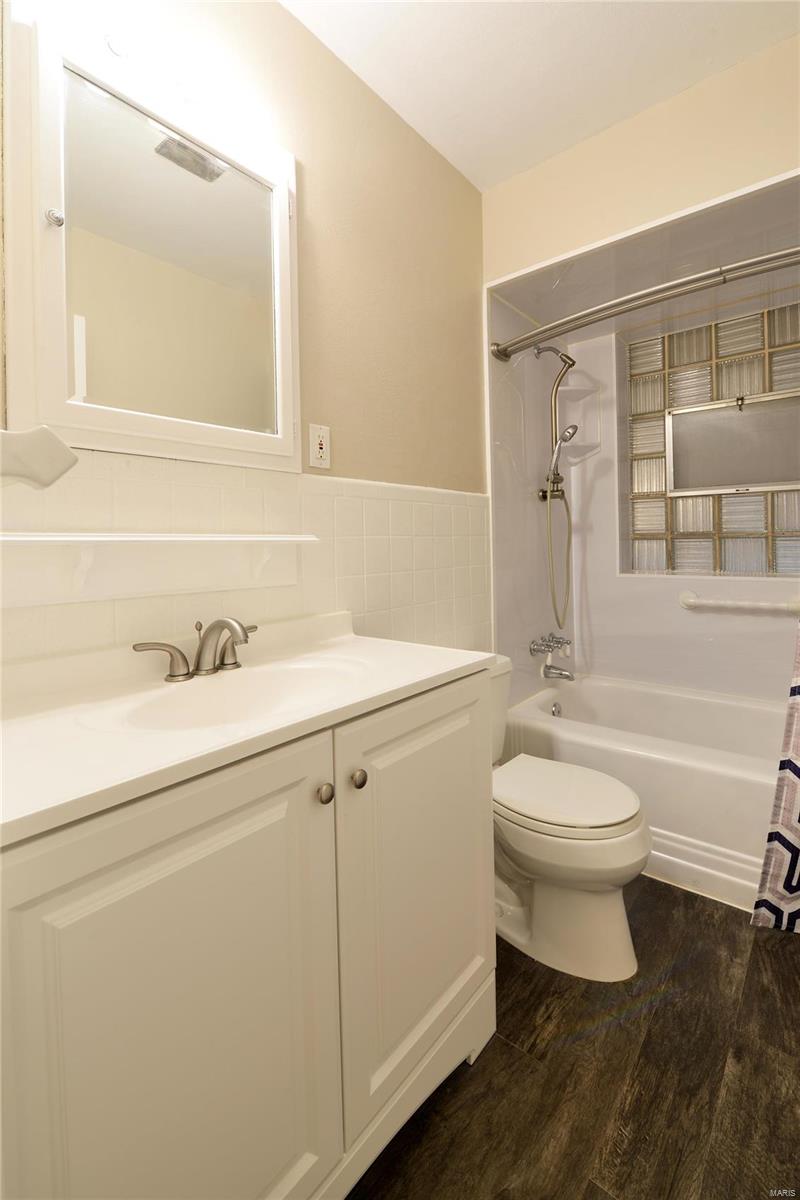 1302 Stein Road St. Louis, MO 63135 - Photo 22 of 37 Gallery Image 22