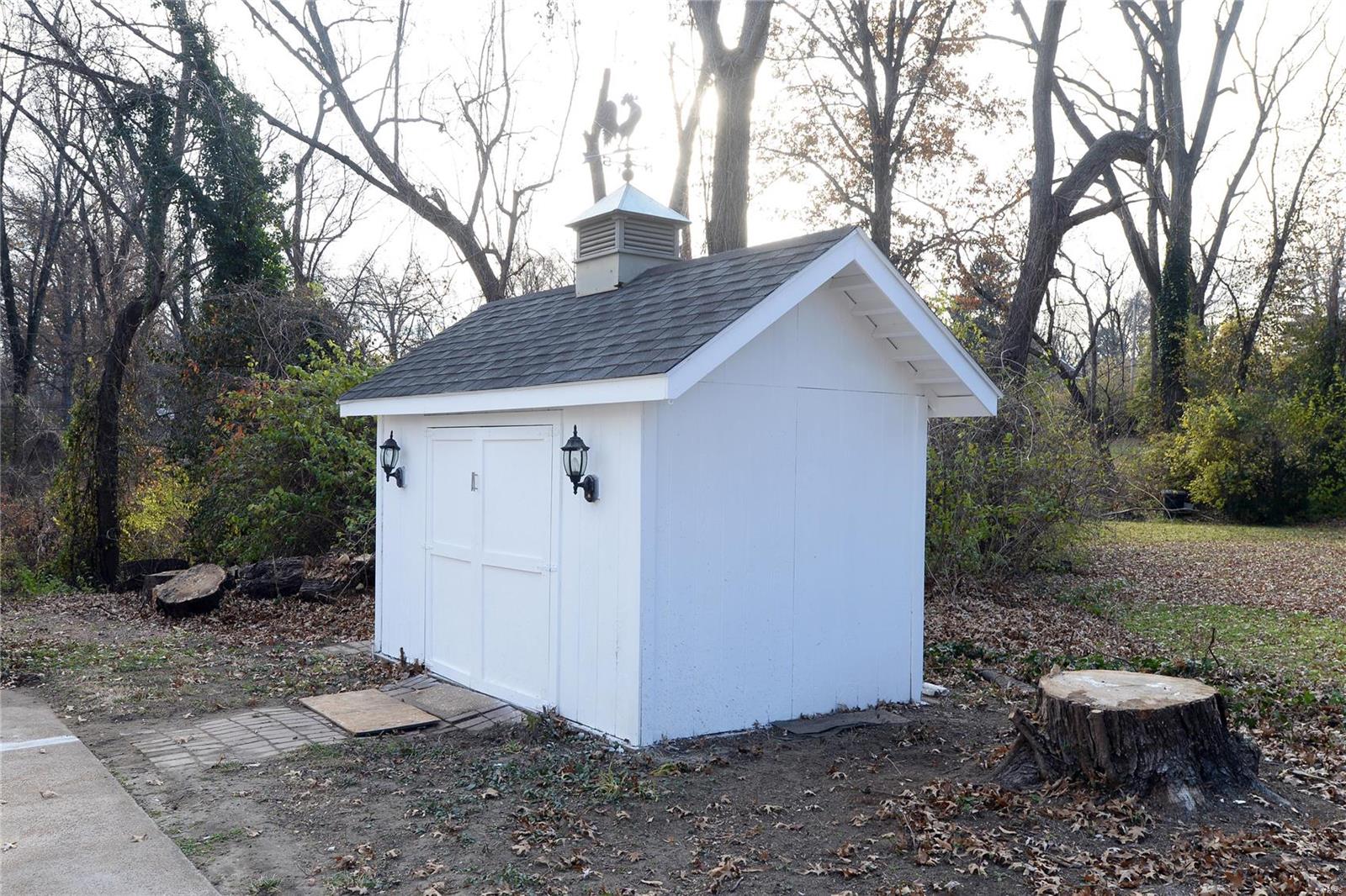 1302 Stein Road St. Louis, MO 63135 - Photo 31 of 37 Gallery Image 31