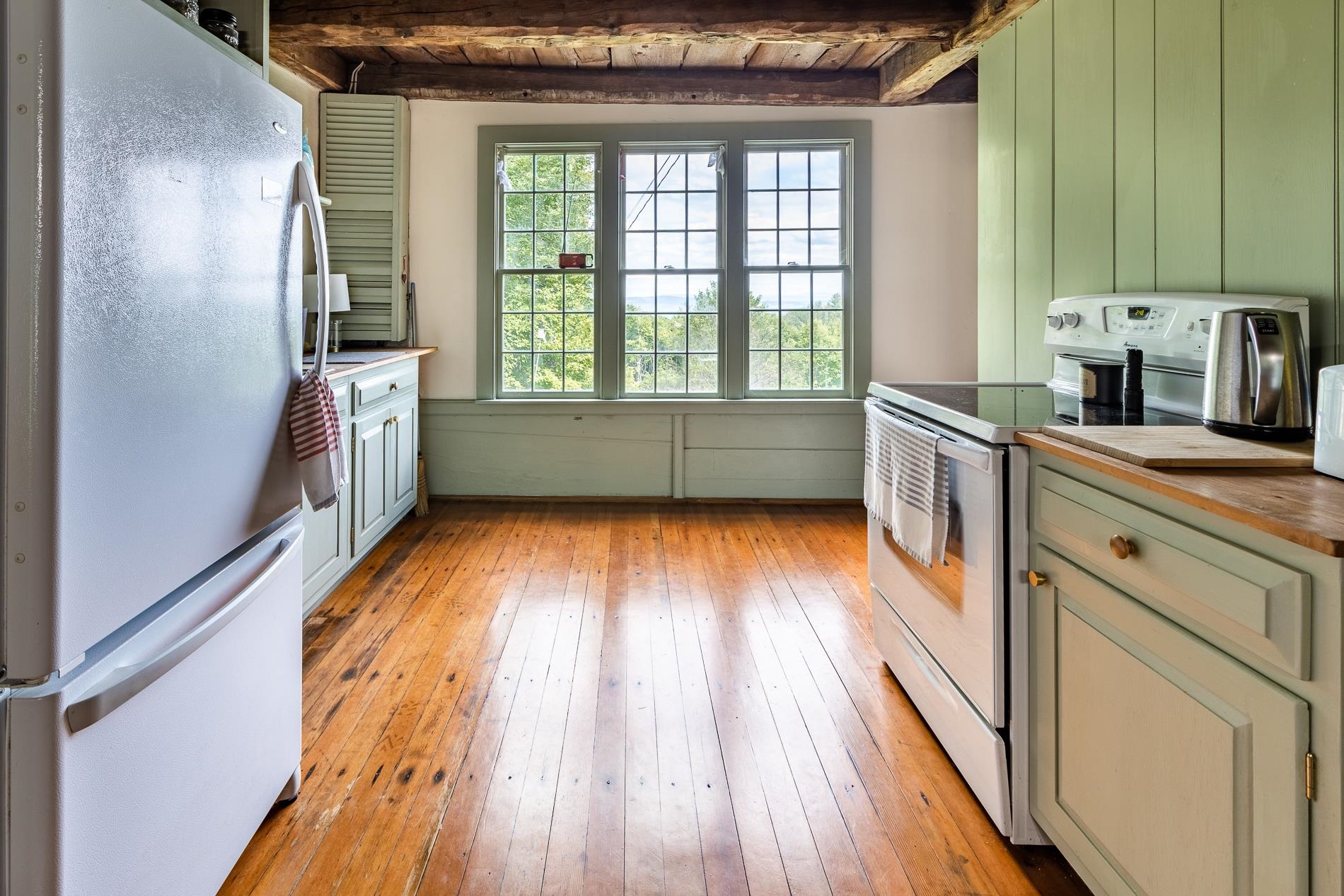 478 Hidden Ridge Road Pomfret, VT 05068 - Photo 17 of 35