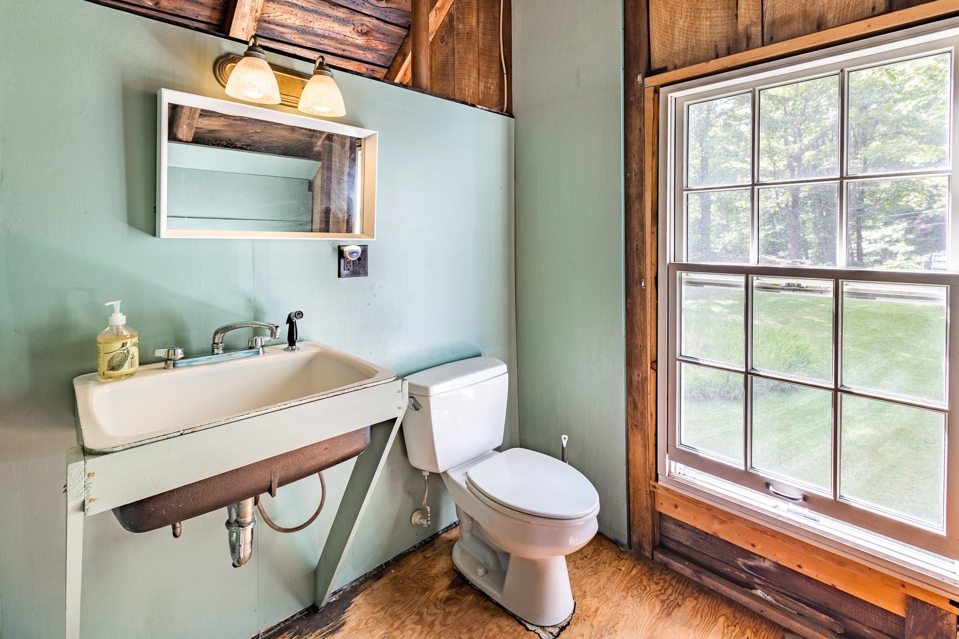 478 Hidden Ridge Road Pomfret, VT 05068 - Photo 28 of 35