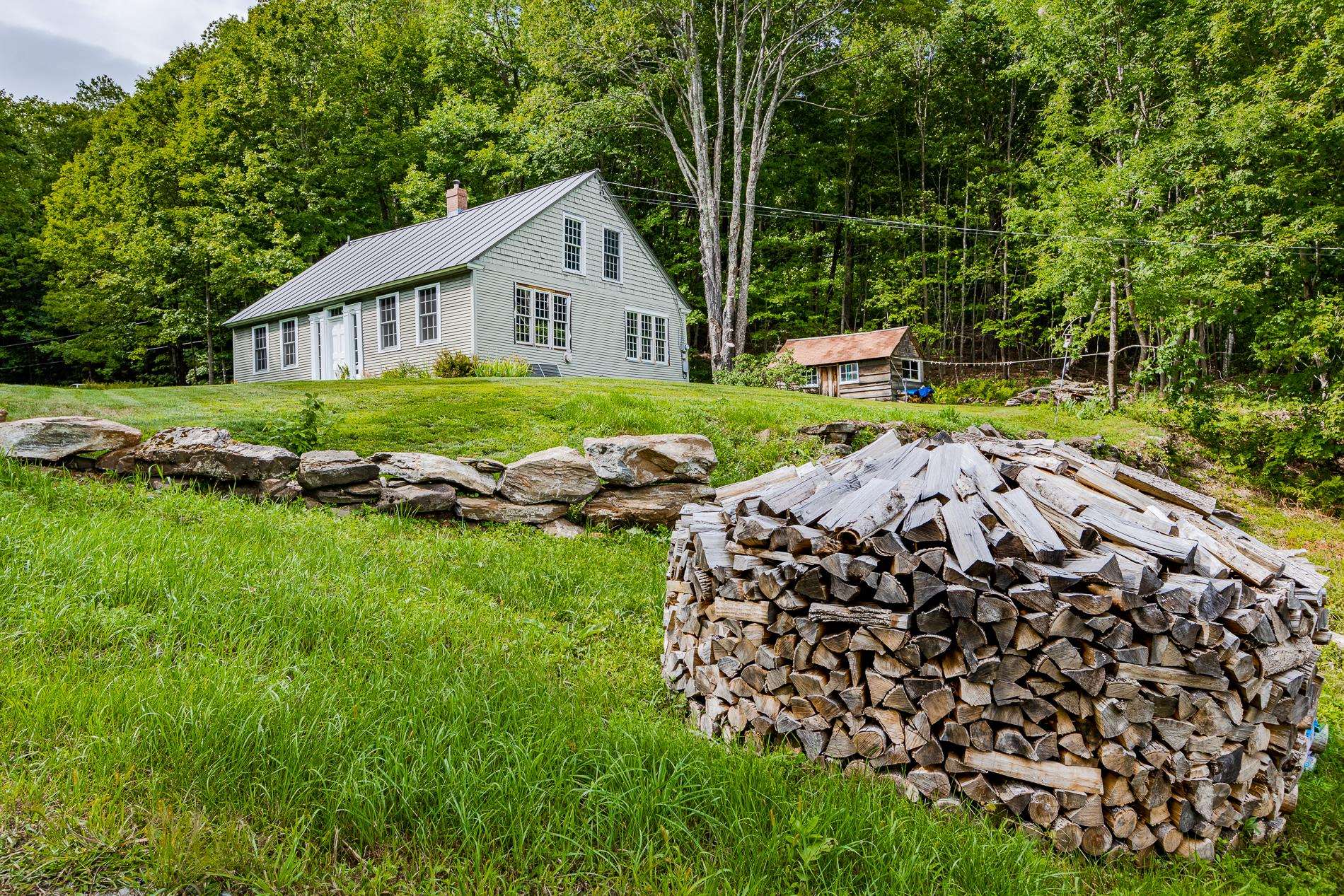 478 Hidden Ridge Road Pomfret, VT 05068 - Photo 7 of 35