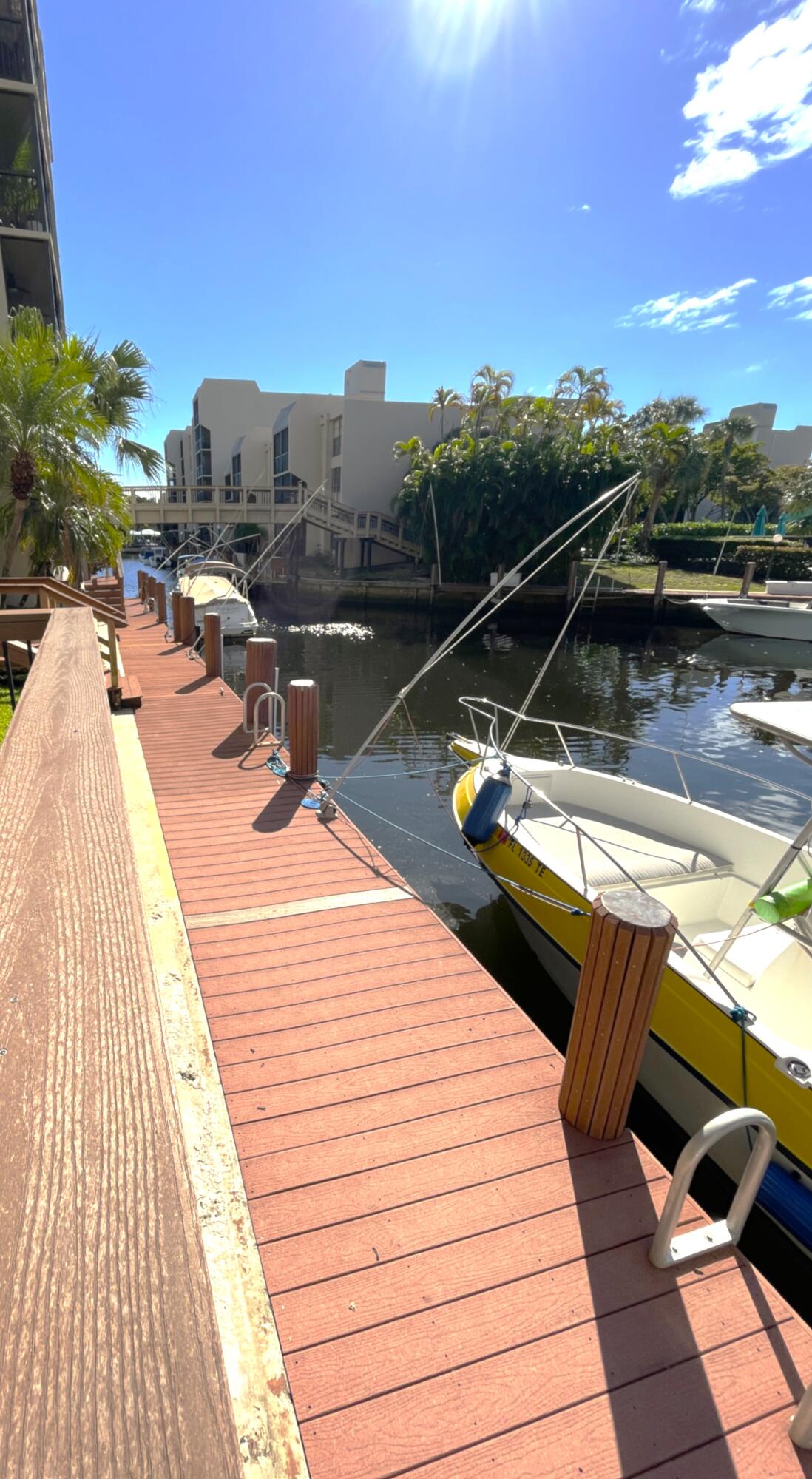 3 Royal Palm Way, Unit 2050 Boca Raton, FL 33432 - Photo 19 of 25 a view of a patio with chairs and a table