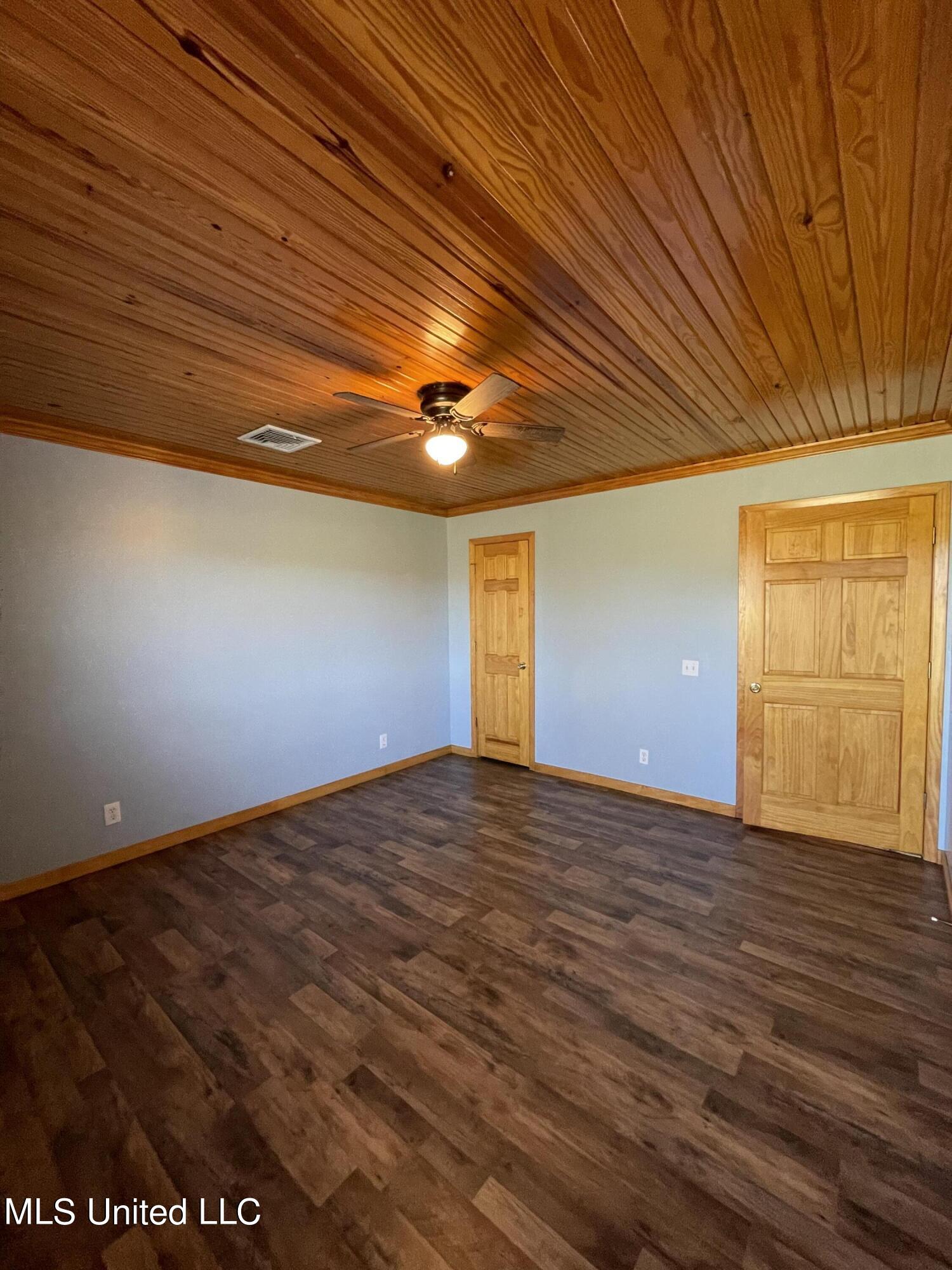 7847 Old Jackson Road Forest, MS 39074 - Photo 14 of 55 2F51E9EB-3BDB-4297-AE56-75DE1824EB06